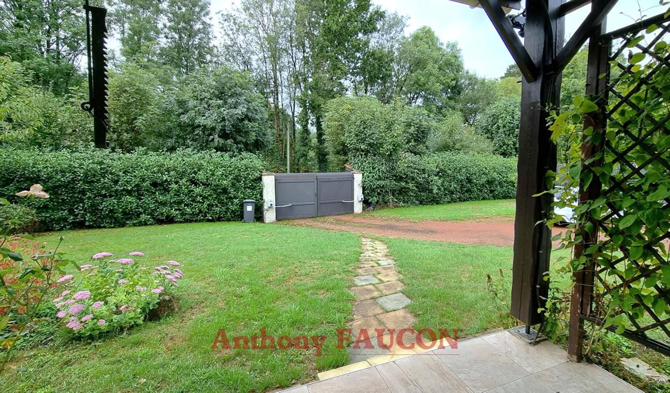 LANDERONDE Maison Landeronde 7 pièce(s) 162 m2 3