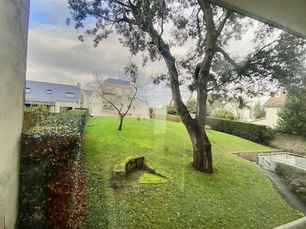 SAINT-NAZAIRE MAGNIFIQUE APPARTEMENT 2 chambres FACE MER 4