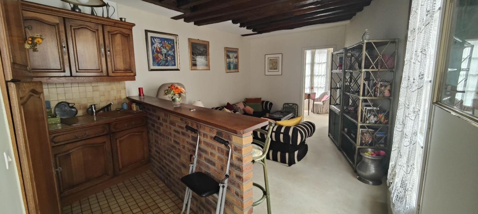 PARIS-3E-ARRONDISSEMENT Enfants Rouges, Charmant T2 40 m2 à vendre 3