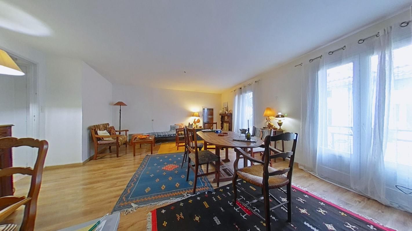 SALLELES-D'AUDE Maison Salleles D Aude 4 pièce(s) 200 m2 2