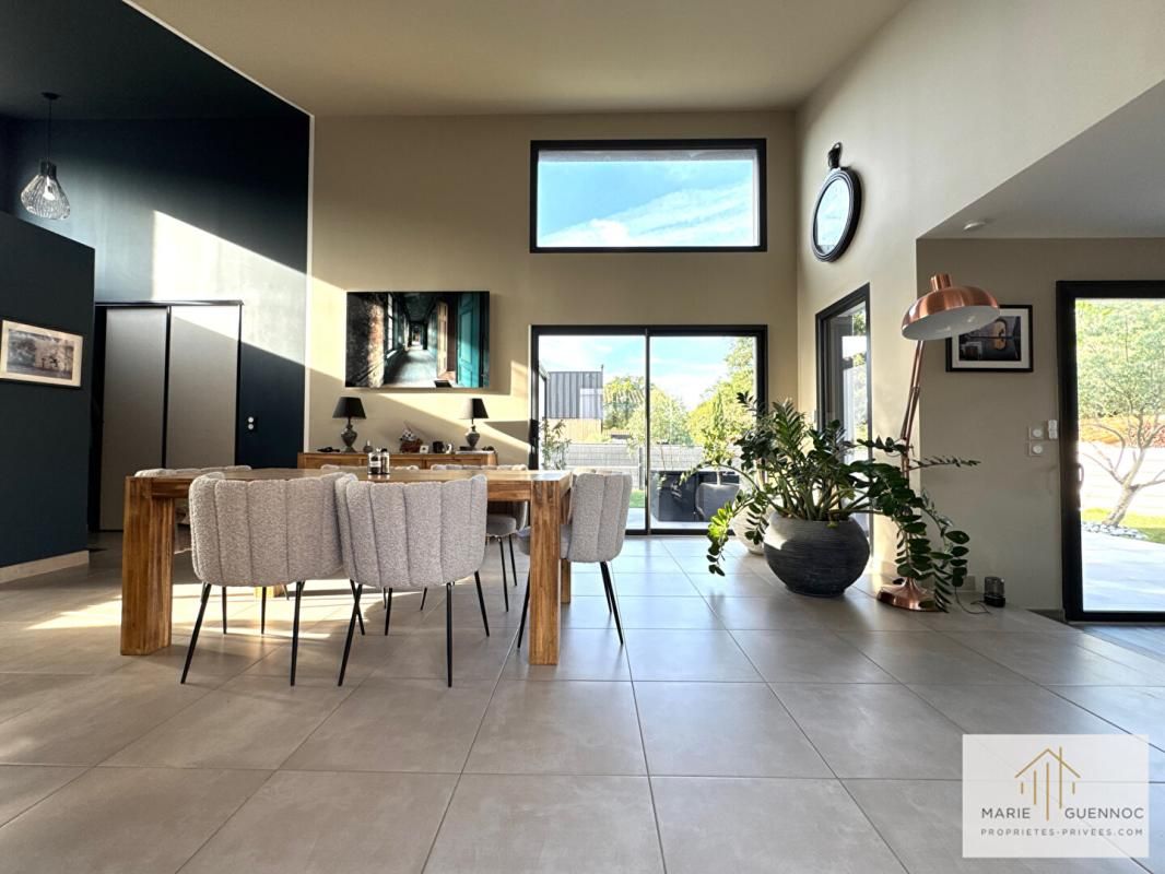 BASSE-GOULAINE Maison BBC de plain-pied de 130m2 sur terrain de 530m2 avec garage et jacuzzi 3