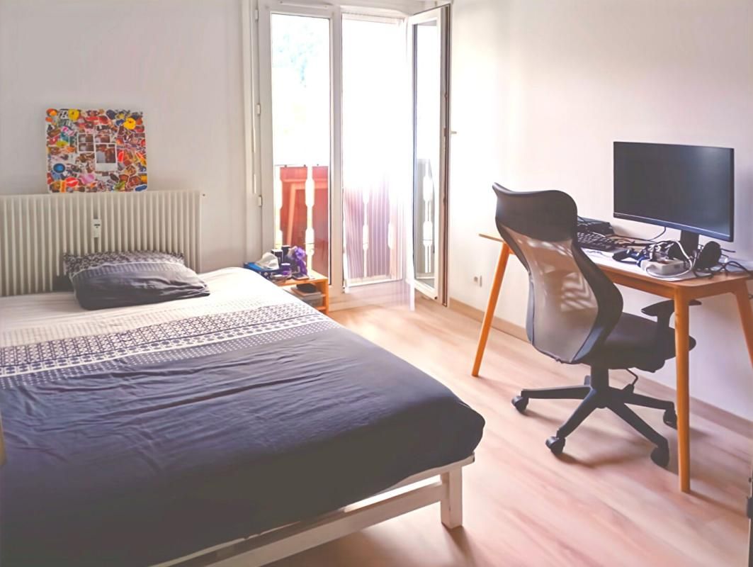 PASSY PASSY PLAINE , APPARTEMENT T3 , 75 M2 ,2 chambres 230000 euros 4