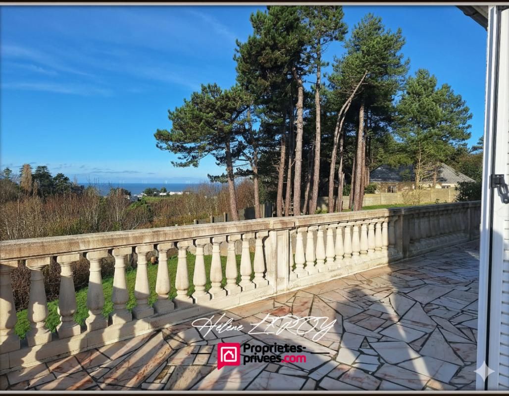 FECAMP Maison familiale sur sous sol avec vue mer et jardin 2