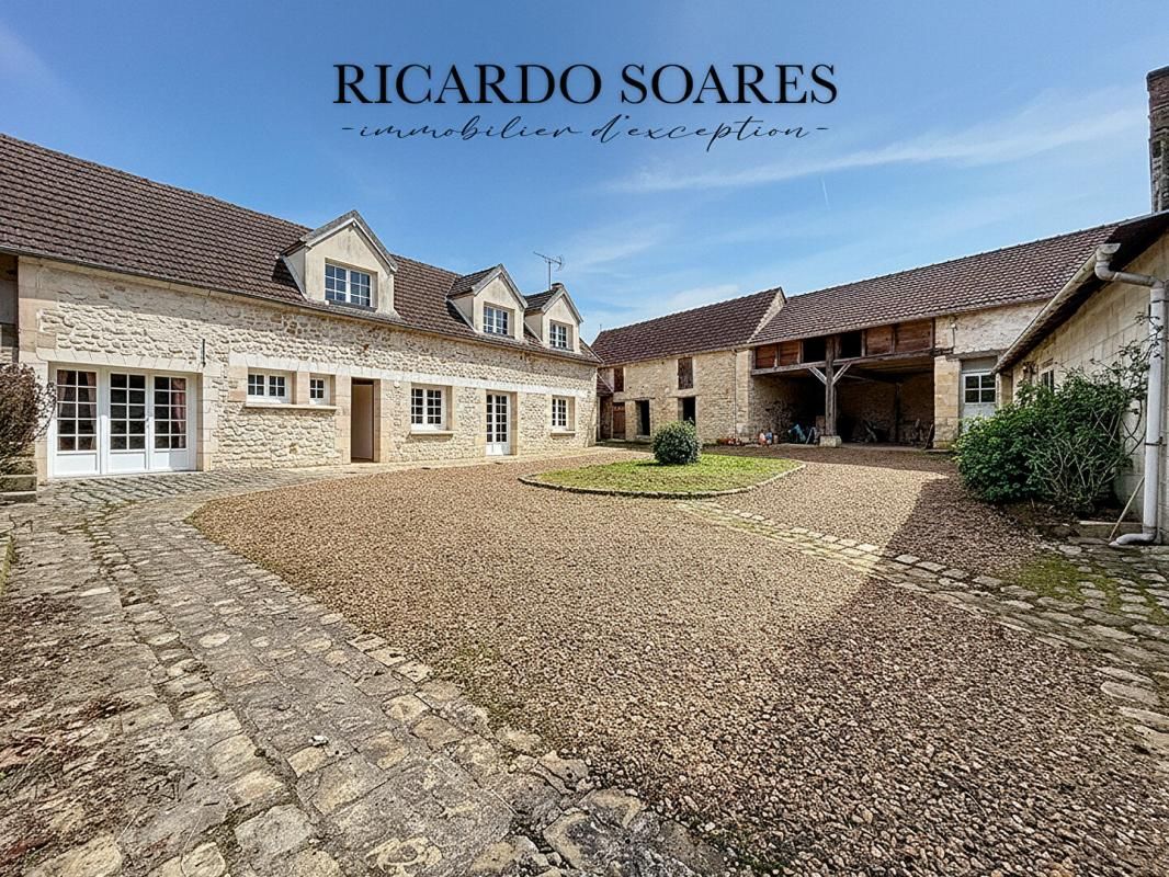 ROBERVAL 60410 ROBERVAL - MAISON DE CAMPAGNE 150m2 / 4 CHAMBRES / PLUSIEURS DEPENDANCES / TERRAIN 4762m2 2