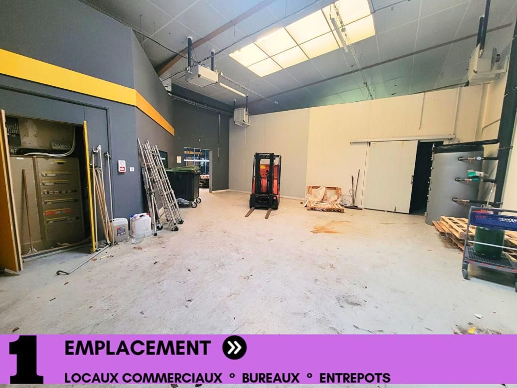 SAINT-MAXIMIN CREIL / SAINT-MAXIMIN - À LOUER ENTREPÔT / LOCAL D'ACTIVITÉ 750 m² 2