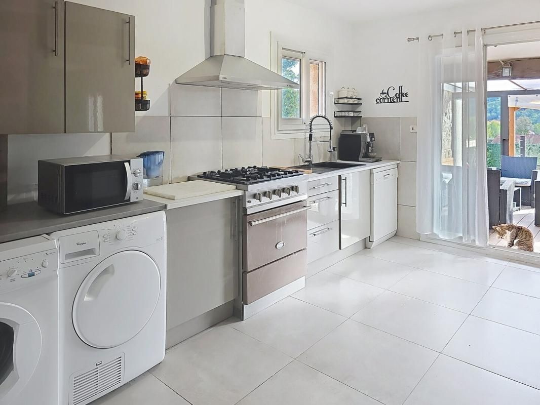 SALERNES Maison Salernes 4 pièce(s) 128 m2 - Piscine -Belle vue 3