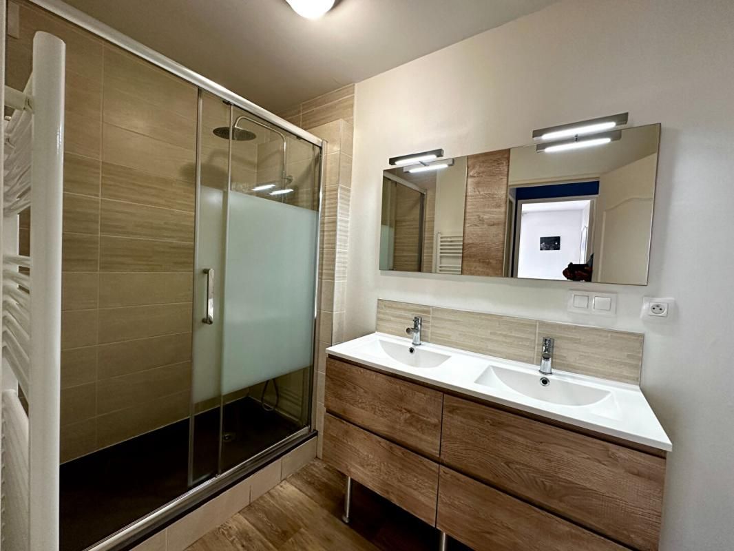 ANGERS Appartement 4 pièce(s) 3
