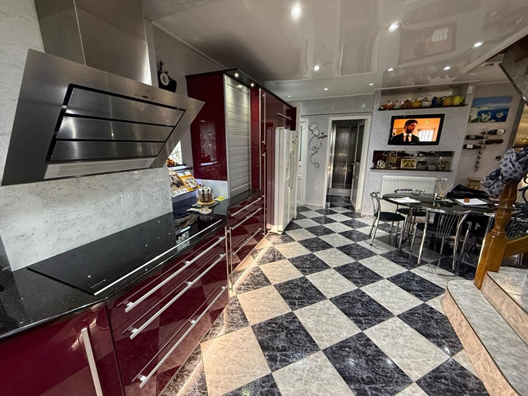 PONT-DE-ROIDE Maison Pont De Roide Vermondans 4 pièce(s) 95 m2 4