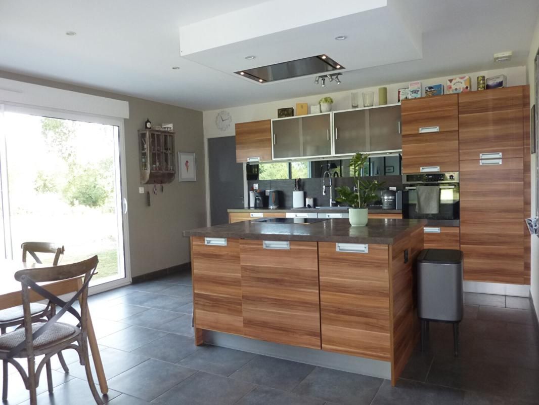 CHOLET Maison Cholet 9 pièce(s) 207m2 3