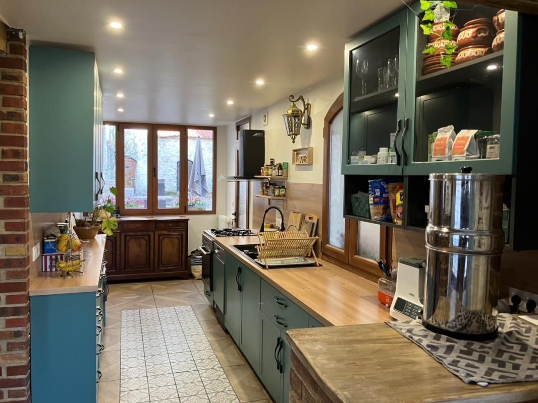 SEPTEUIL Belle maison ancienne au coeur du village 3