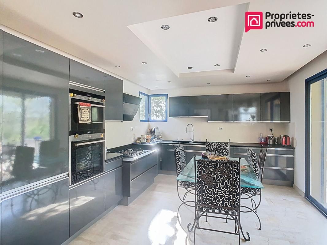 PRADES-LE-LEZ Maison Prades Le Lez 12 pièce(s) 365 m2 3