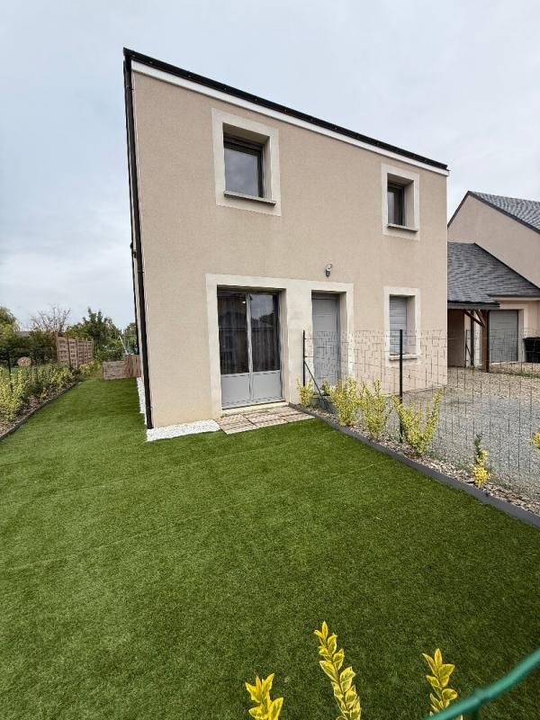 SEICHES-SUR-LE-LOIR Maison Seiches Sur Le Loir 5 pièce(s) 111 m2 2