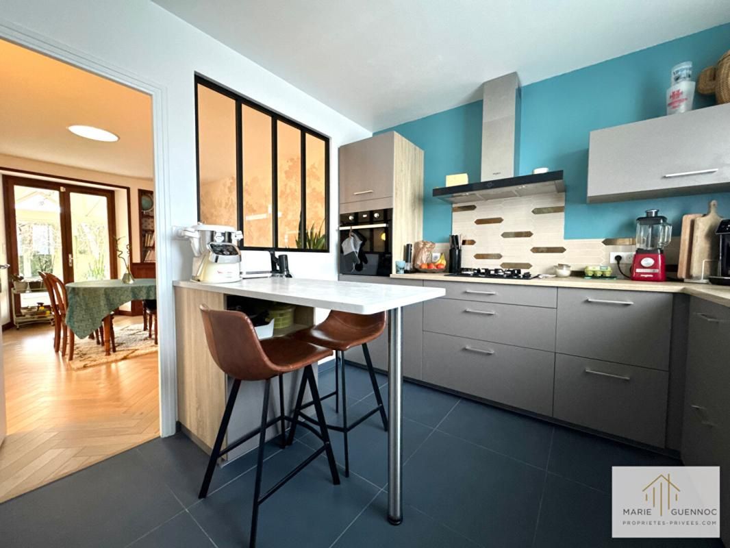 BASSE-GOULAINE Maison individuelle 6 pièces Basse-Goulaine avec double garage, cave et atelier 2