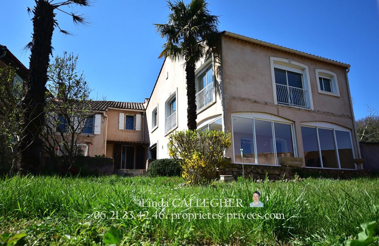 Ensemble de 2 maisons à Rieussec Pardailhan 34360