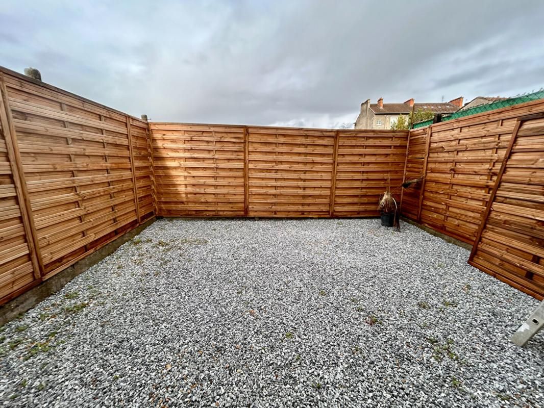 PERIGUEUX A vendre, appartement de type 3 au rez-de jardin en centre-ville de Périgueux 24000 4