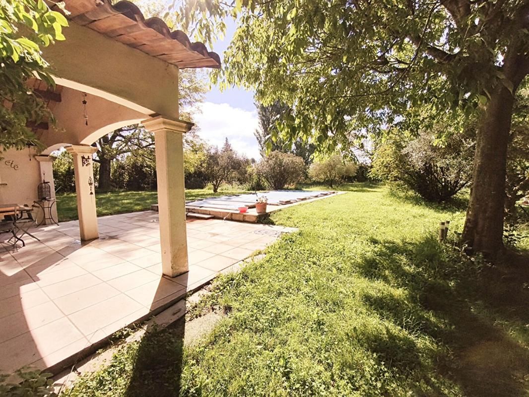 PERNES-LES-FONTAINES Viager occupé 1 tête Dame de 79 ans PERNES LES FONTAINES 3