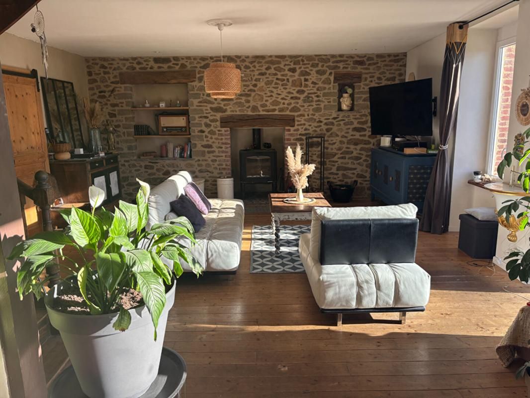 PLEURTUIT Maison en Pierre sur Pleurtuit 5 pièce(s) 108 m2 2