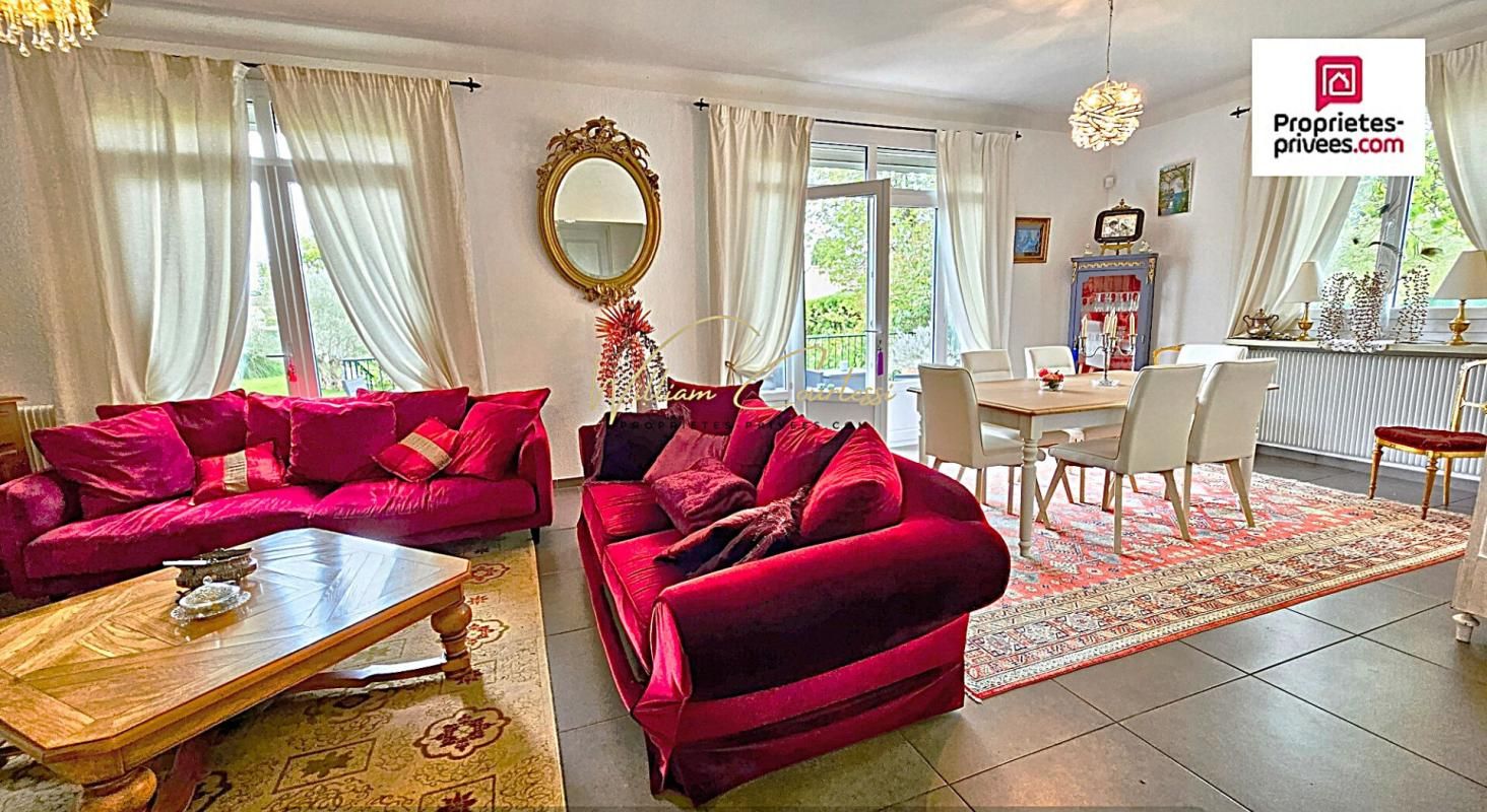 CASTELNAUDARY Maison Castelnaudary 6 pièce(s) 145 m2 - Piscine 3