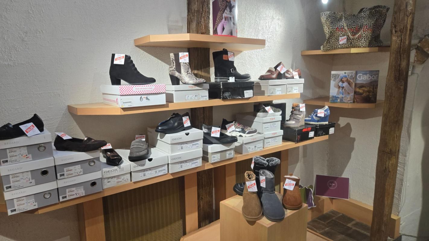 DREUX Fonds de commerce CHAUSSEUR boutique 90 m2 3