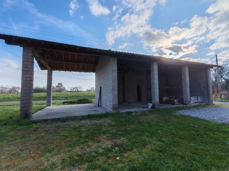 DAX Dépendance à aménager proche DAX POSSIBILITE 130 m2 sur terrain de 2825 m2 2