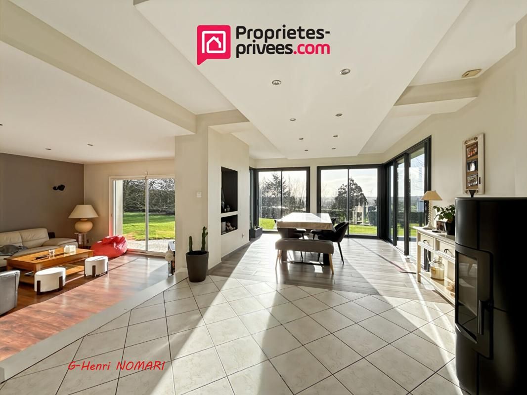 POUANCE Maison Ombree D Anjou 9 pièce(s) 185 m2, 5 Chambres, terrain de 3243m² 2