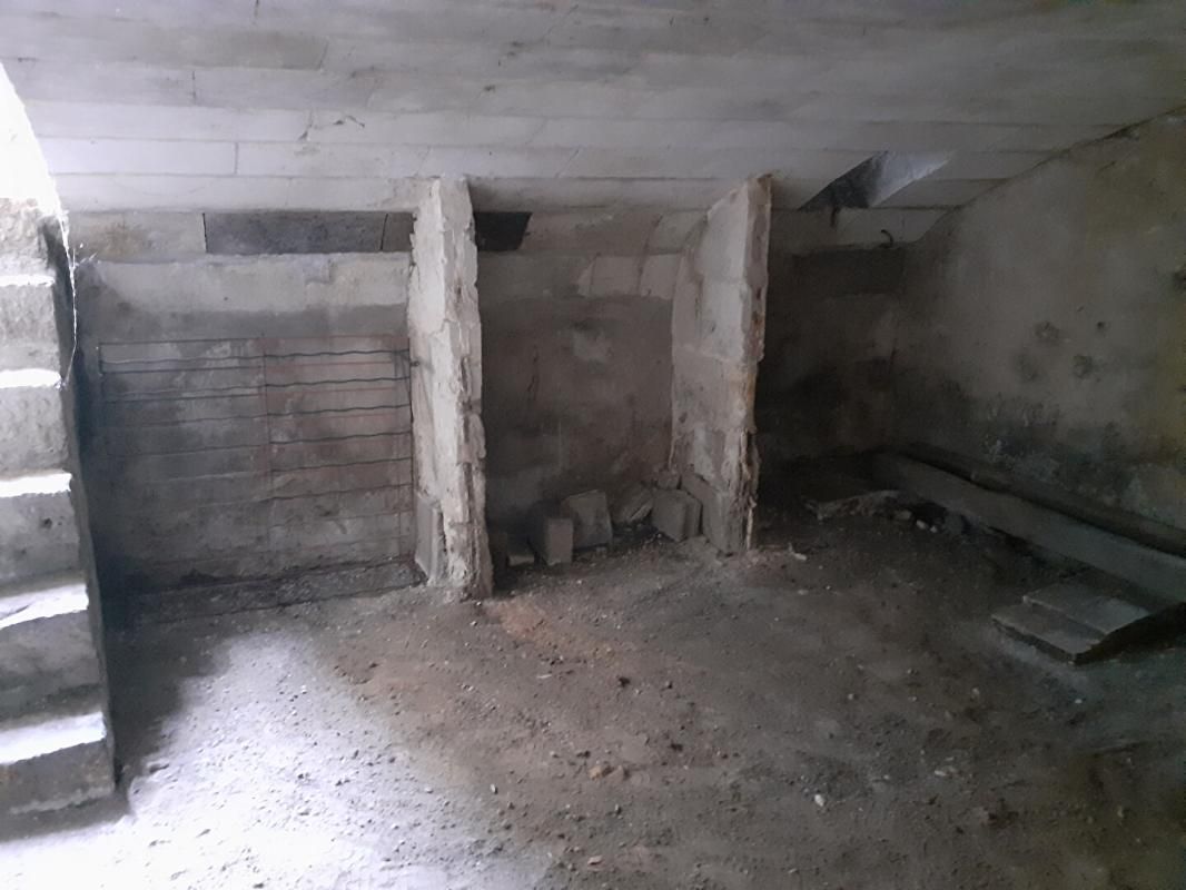 BAUGÉ-EN-ANJOU Maison 6 pièce(s) 130 m2 4