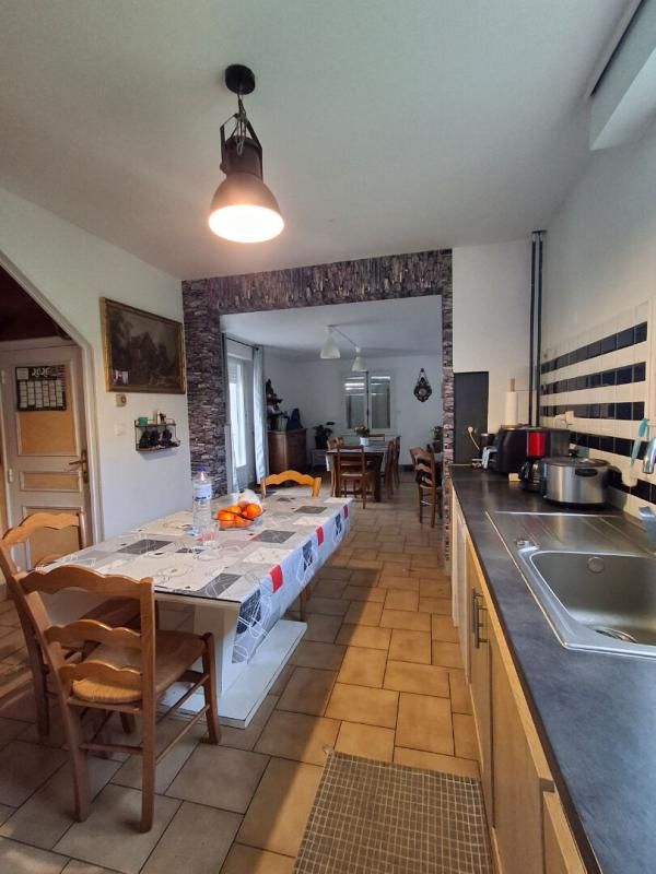 PLEMET Maison 5 chambres 148 m² / Garage / Fort potentiel  / 144 000 3