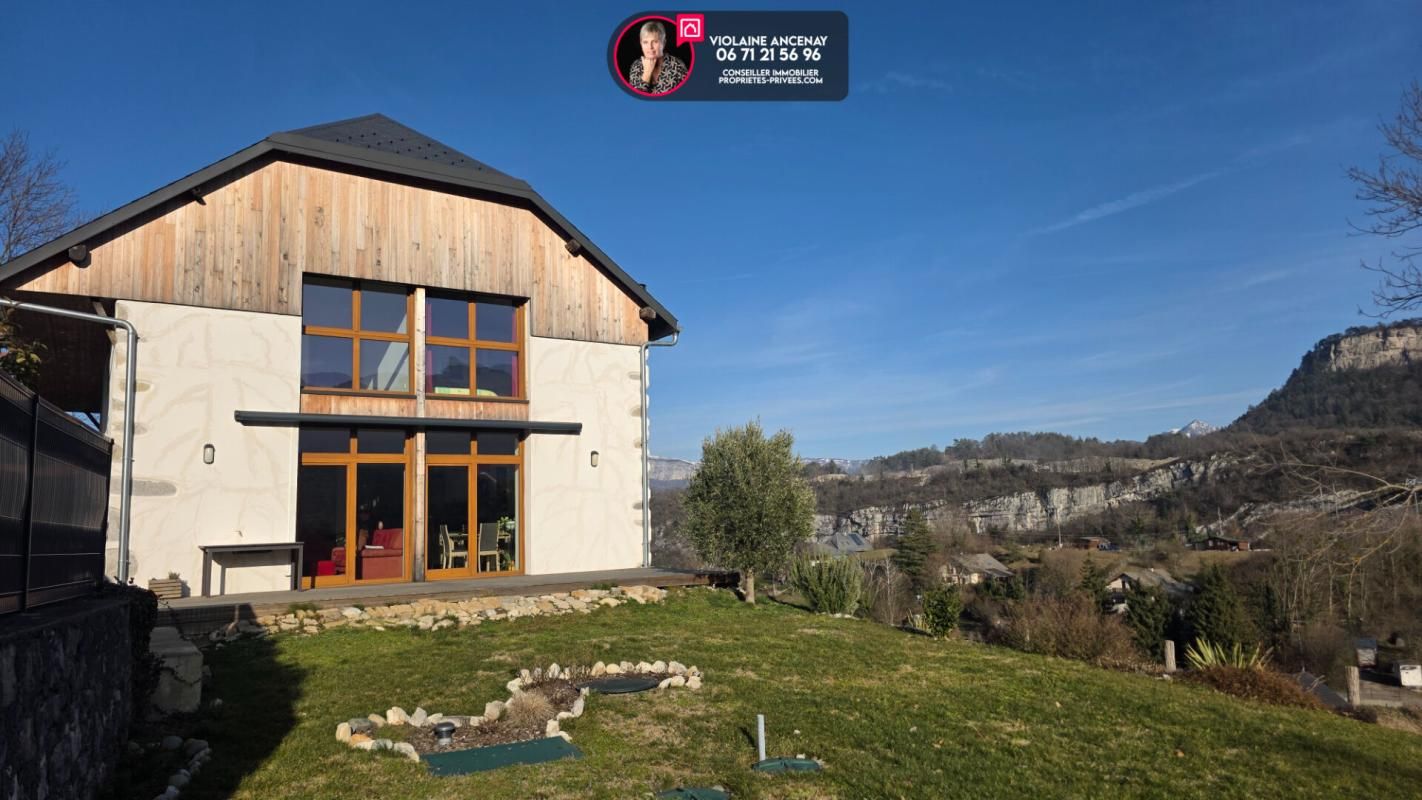 Maison  Montagnole 166 m2 , 4 chambres