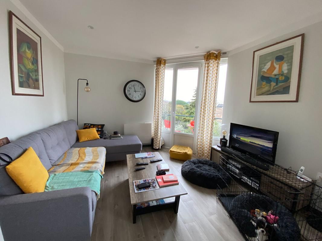 Appartement de standing de type 3 avec place de parking