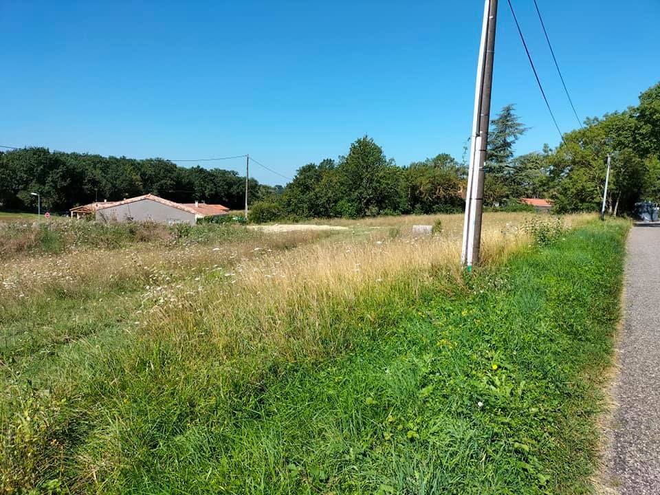 MAUVEZIN Terrain constructible Mauvezin(32120) 977m² 4