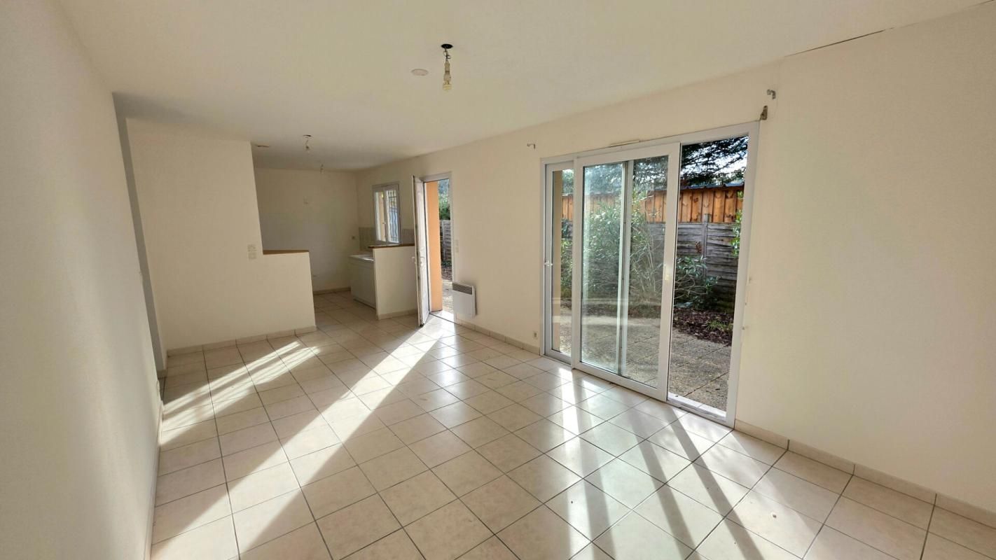 LANTON Ensemble immobilier  Lanton secteur Taussat  T3 + T2  90 m2 4