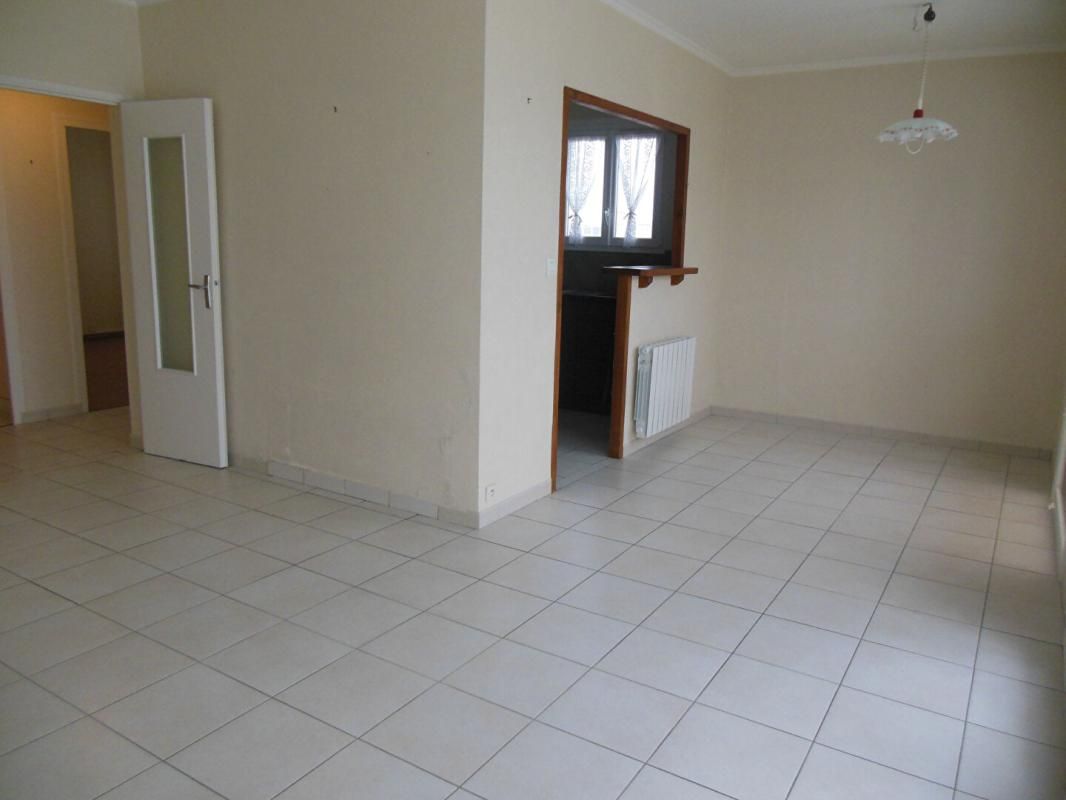 ROYAN Appartement Centre-ville Royan 2 pièces 50 m2 - Balcon, Cave, Parking 3