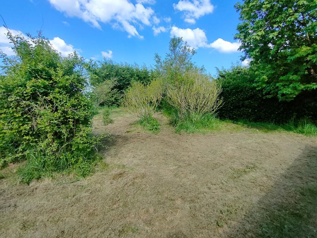 SAINT-MARTIN-DES-TILLEULS Maison Secteur La Verrie 6 pièces 4