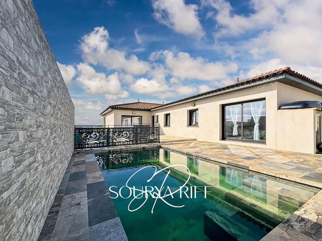 PLAIN-PIED - PISCINE - 5 CHAMBRES- CLIMATISATION GAINABLE -PARCELLE D'ENVIRON 570 m² -VISITE VIRTUELLE SUR DEMANDE