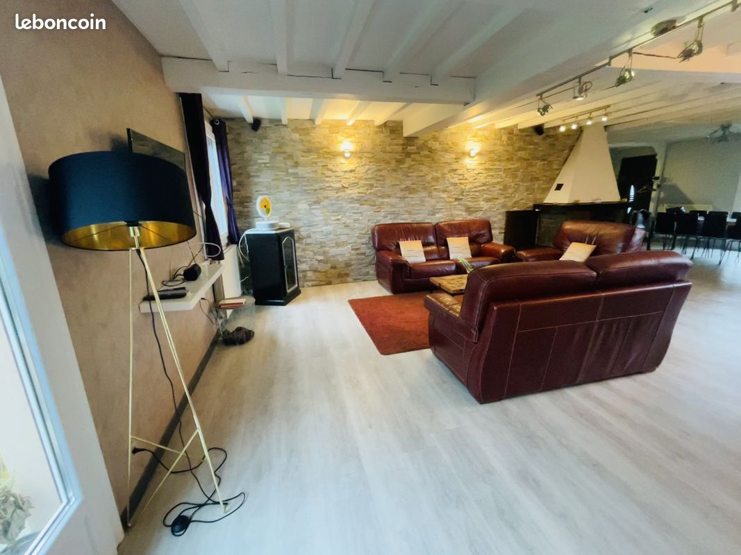 RANVILLE Maison 7 pièce(s) 168 m2 a RANVILLE 3