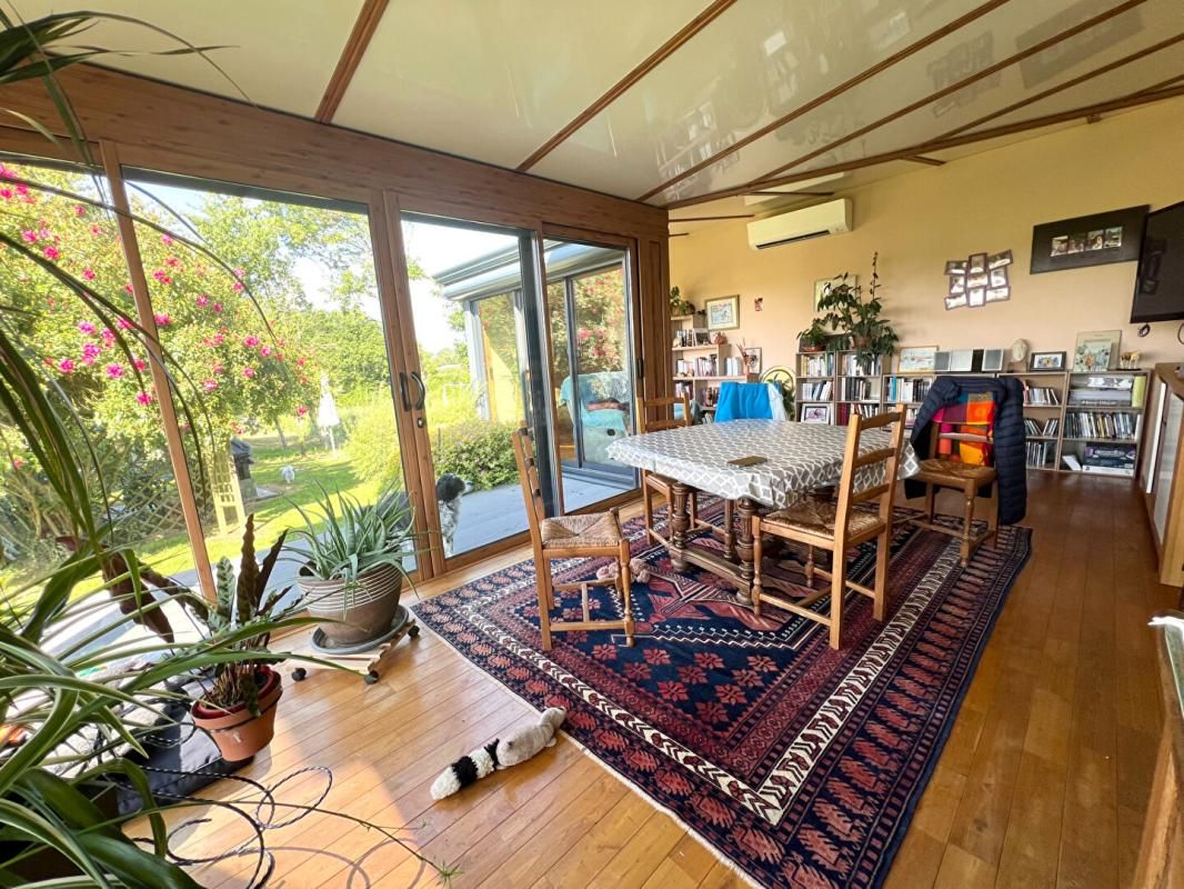 MAISON DE CAMPAGNE   TGV 20mn