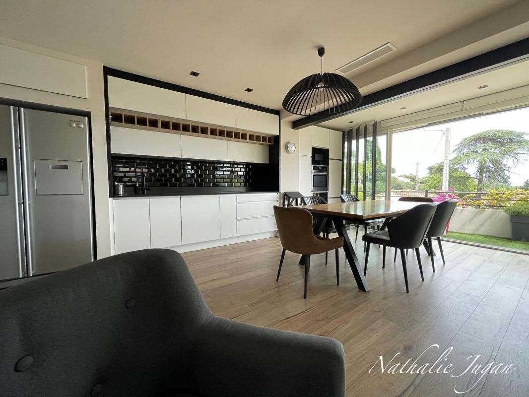 LA CIOTAT A vendre Haut de Villa La Ciotat 3 pièces 93.5 m2 avec VUE - Terrasse 3