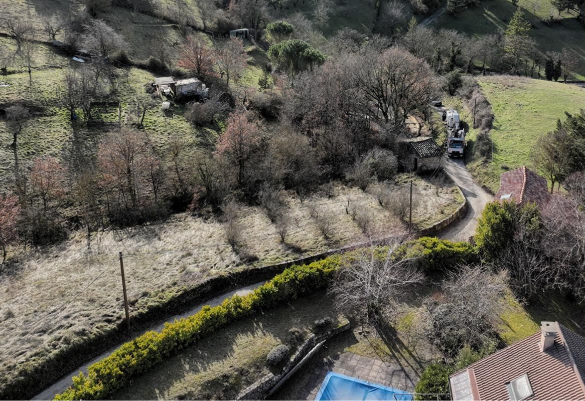 MILLAU Maison de vigne avec vue exceptionnelle sur le Viaduc de Millau 4