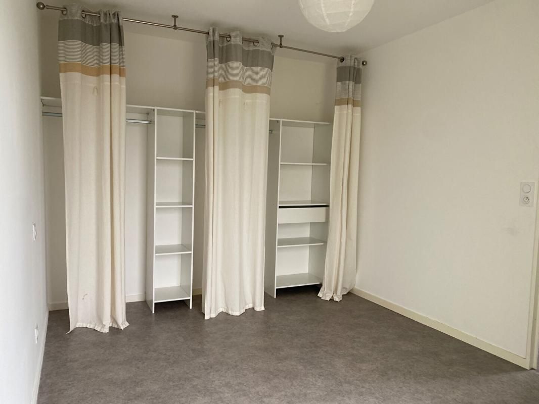 SAINT-AVE centre Saint Avé Appartement 4 pièce(s) 75 m2 /garage Terrasse 19 m2 4