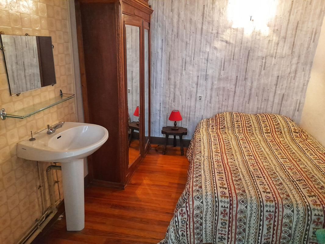 EAUX-BONNES Appartement 3 pièces de 45m2 4