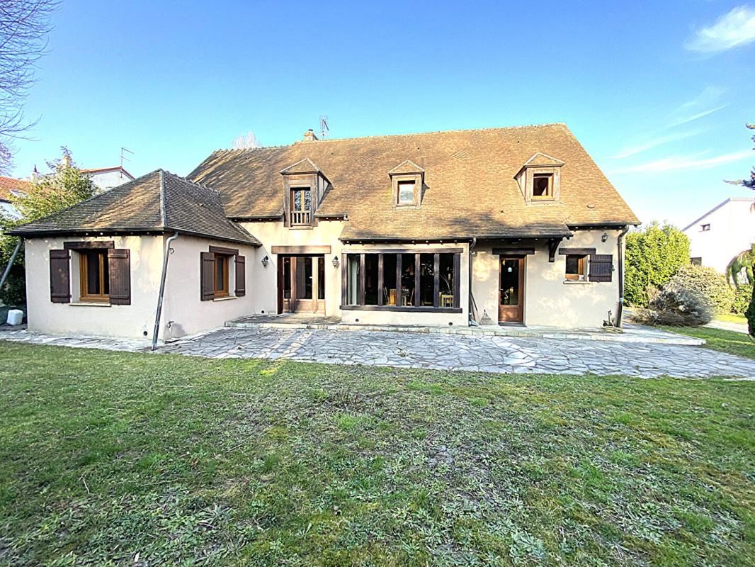 Splendide maison 8 pièces à vendre à Clamart