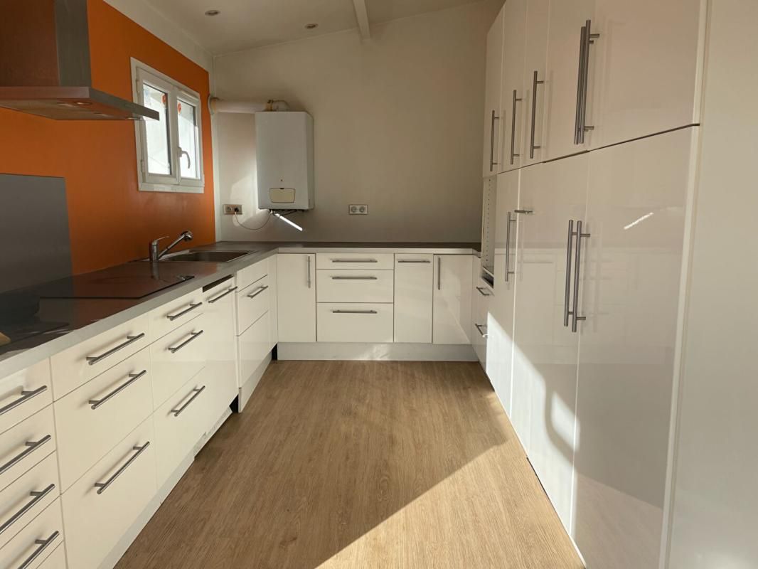 BRUGES Maison 4 pièces 104 m2 3