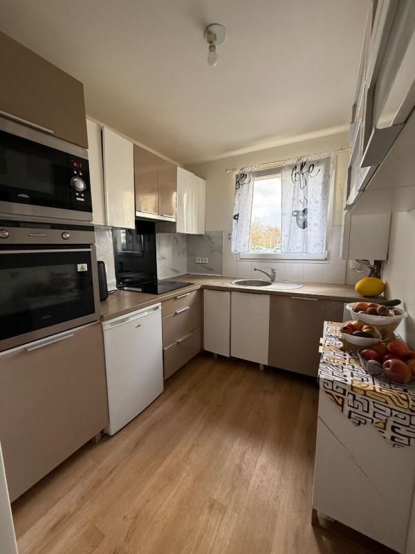 PLAISIR Appartement Plaisir 3 pièce(s) 58 m2 3