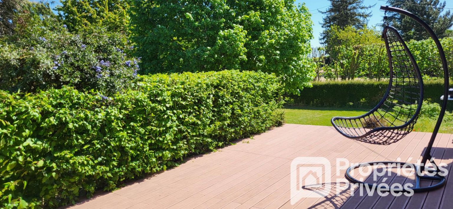 VERNEUIL-SUR-AVRE Maison traditionnelle sur grand terrain plat à Verneuil D Avre Et D Iton 2