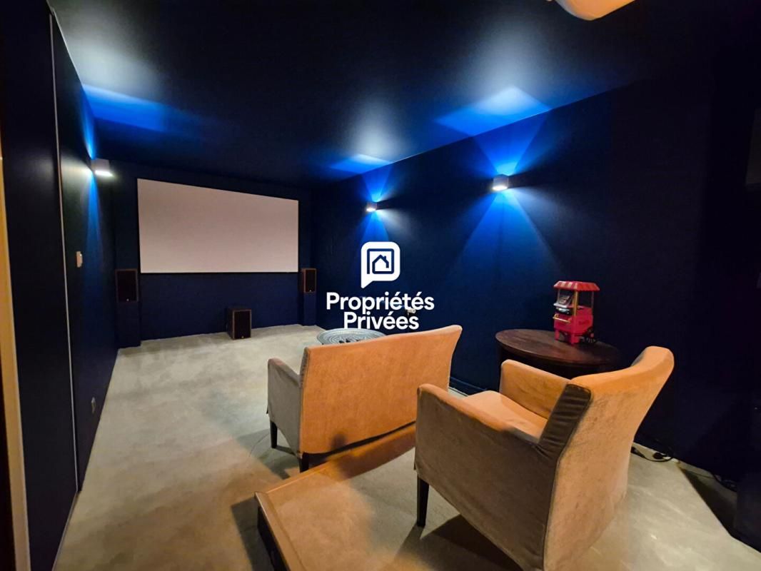 BELLEGARDE-SUR-VALSERINE Maison de village 193m2 - 4 chambres - Valserhône 01200 3