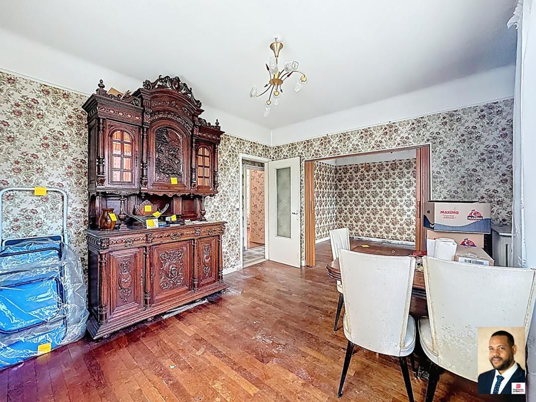 PARAY-VIEILLE-POSTE Maison Paray Vieille Poste 3 pièces de 150m² totale 3