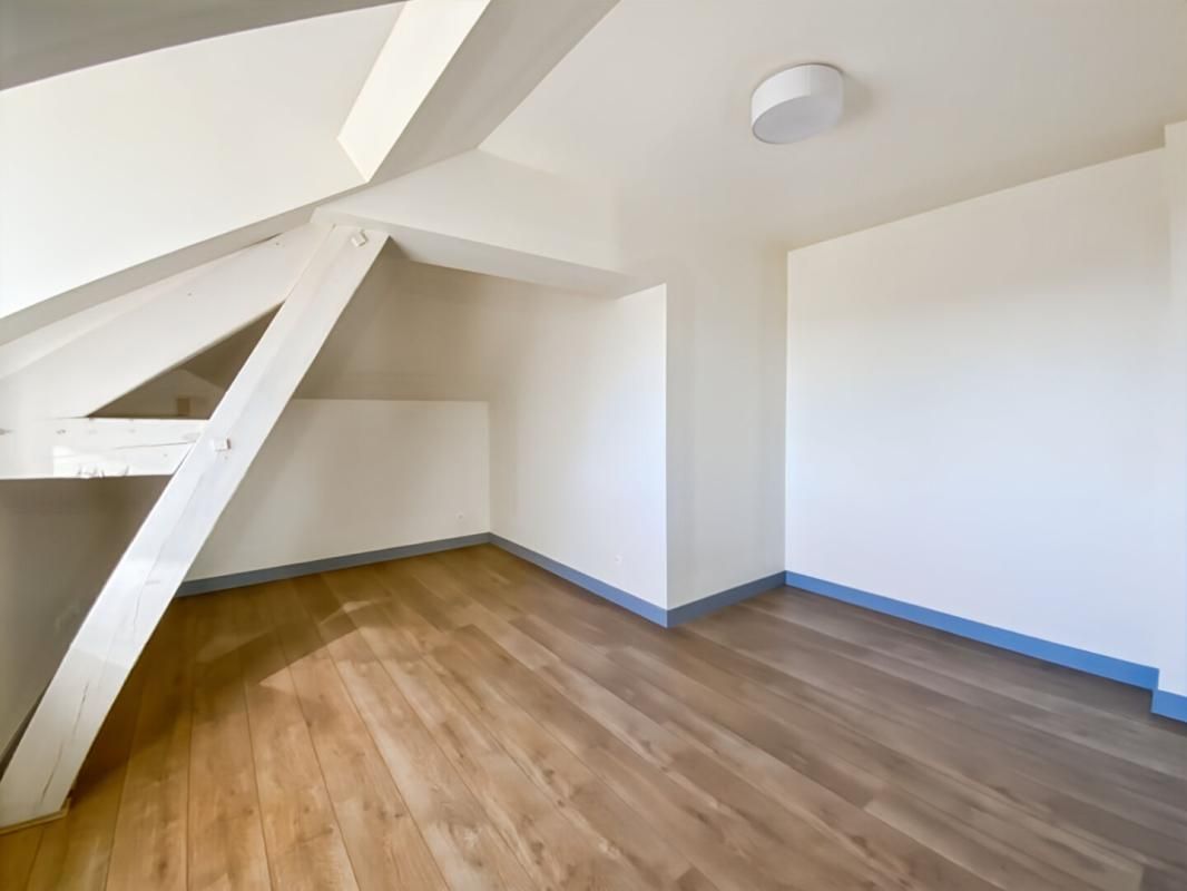 SEDAN Un premier chez-soi? ou le début d'un investissement malin 3