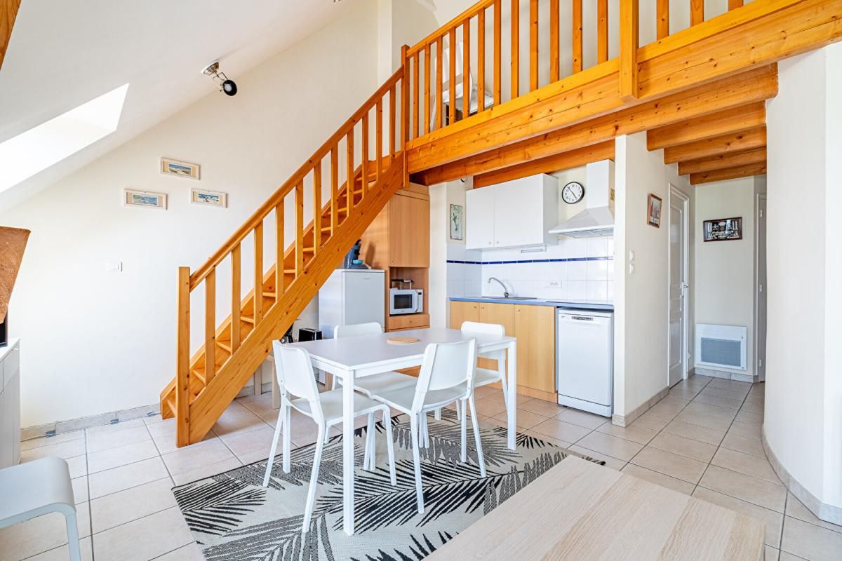 MESQUER-QUIMIAC Mesquer T2 Bis face mer première ligne 37 m2 3