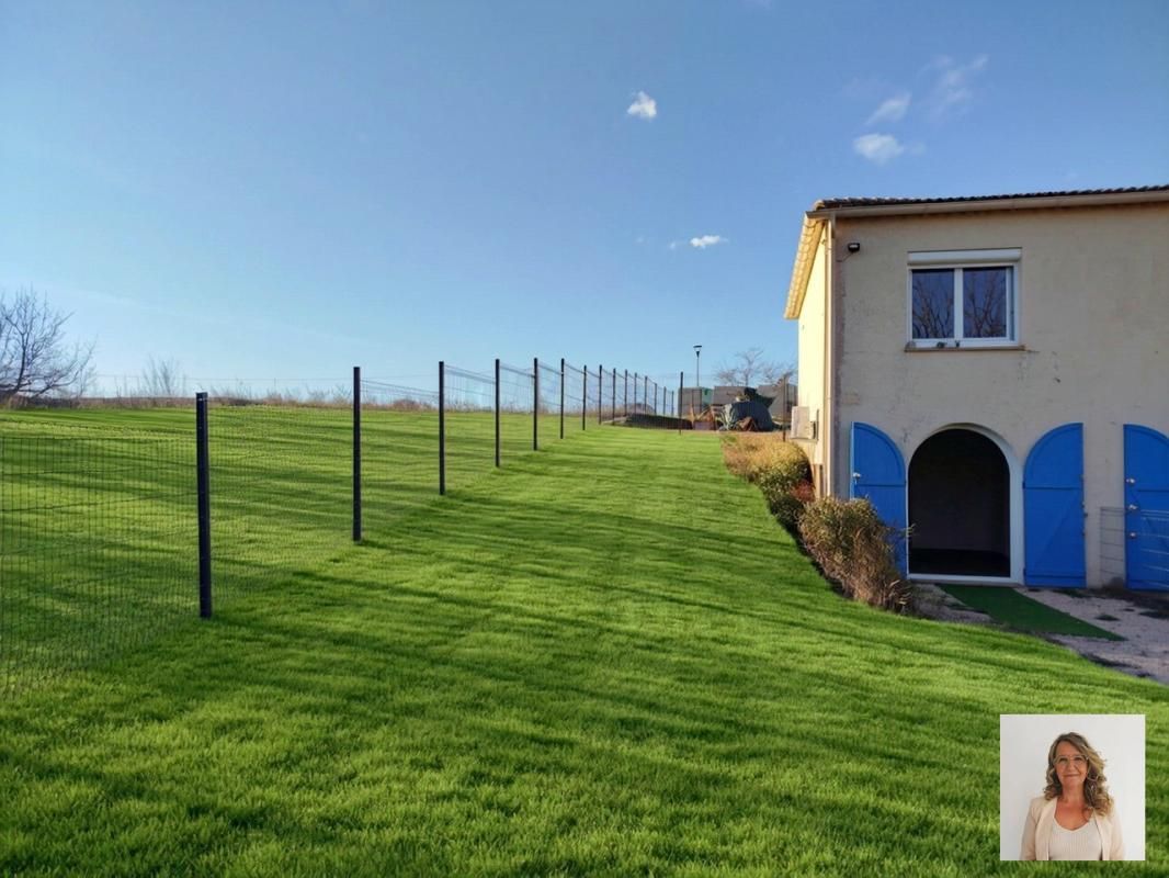 BRUE-AURIAC Appartement Brue Auriac 1 pièce(s) 23 m2 avec JARDIN PRIVATIF DE 193 M2 2