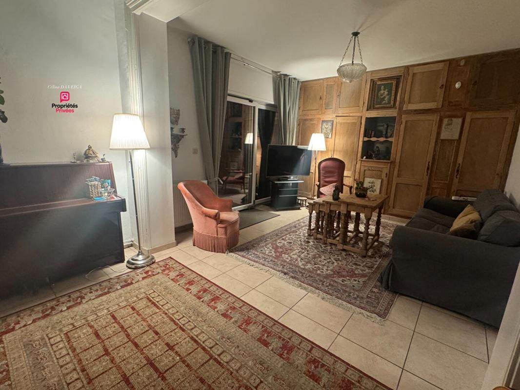 LILLE Maison individuelle  à Lille, 4 chambres, 2 salle de bains , jardin + Garage secteur Eurasanté 2